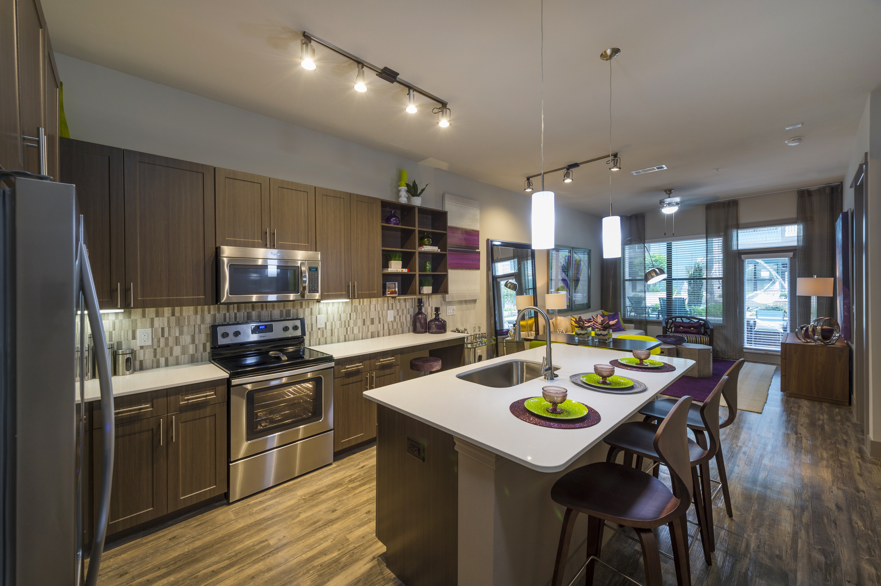 Top Apartments In The Washington Corridor| Apartment GURUS